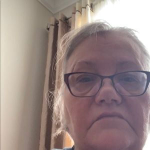 Meet your Posher, Bobbie